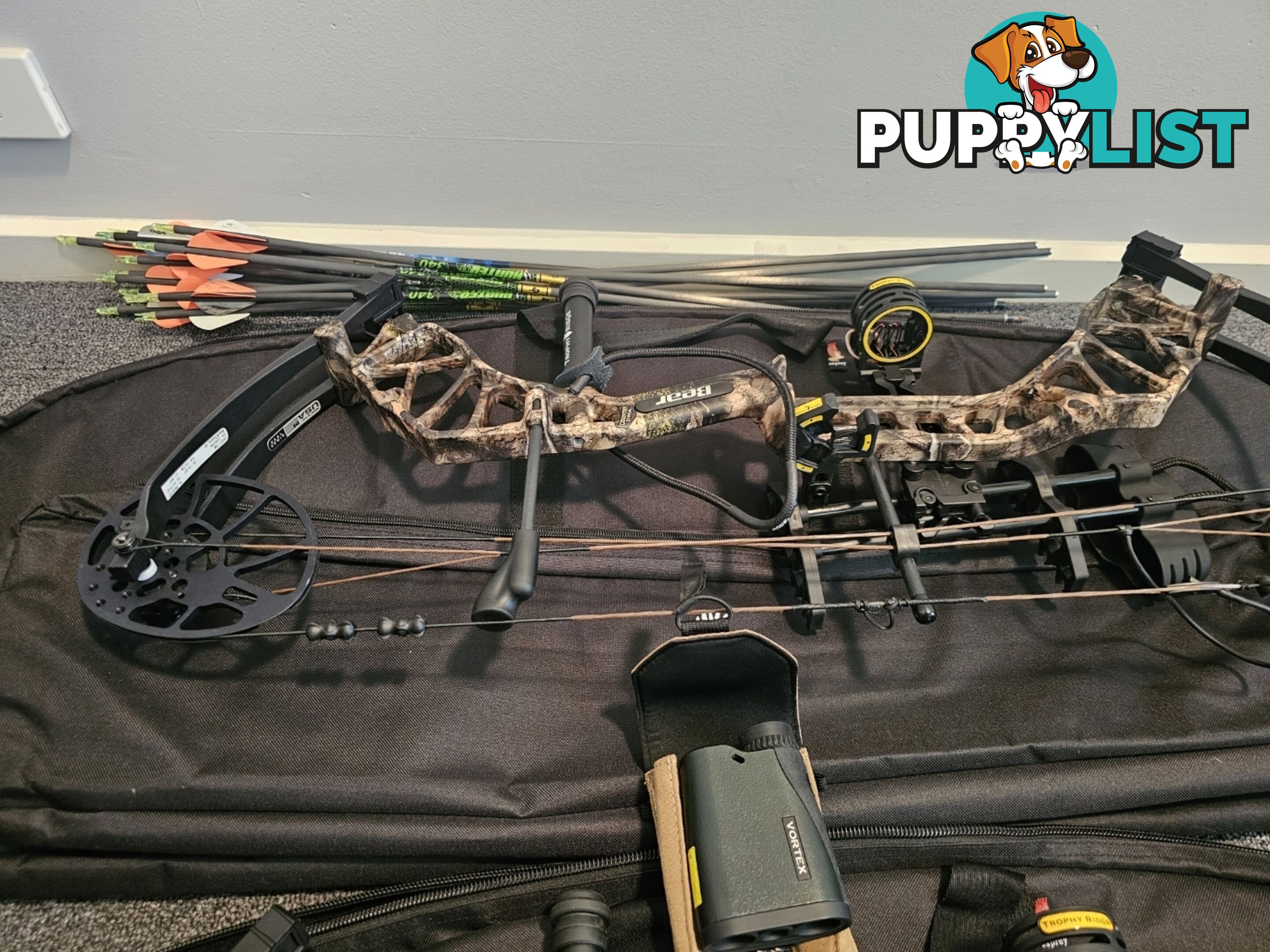 2 x 70LB Compound Bows and Hunting/ Archery Package