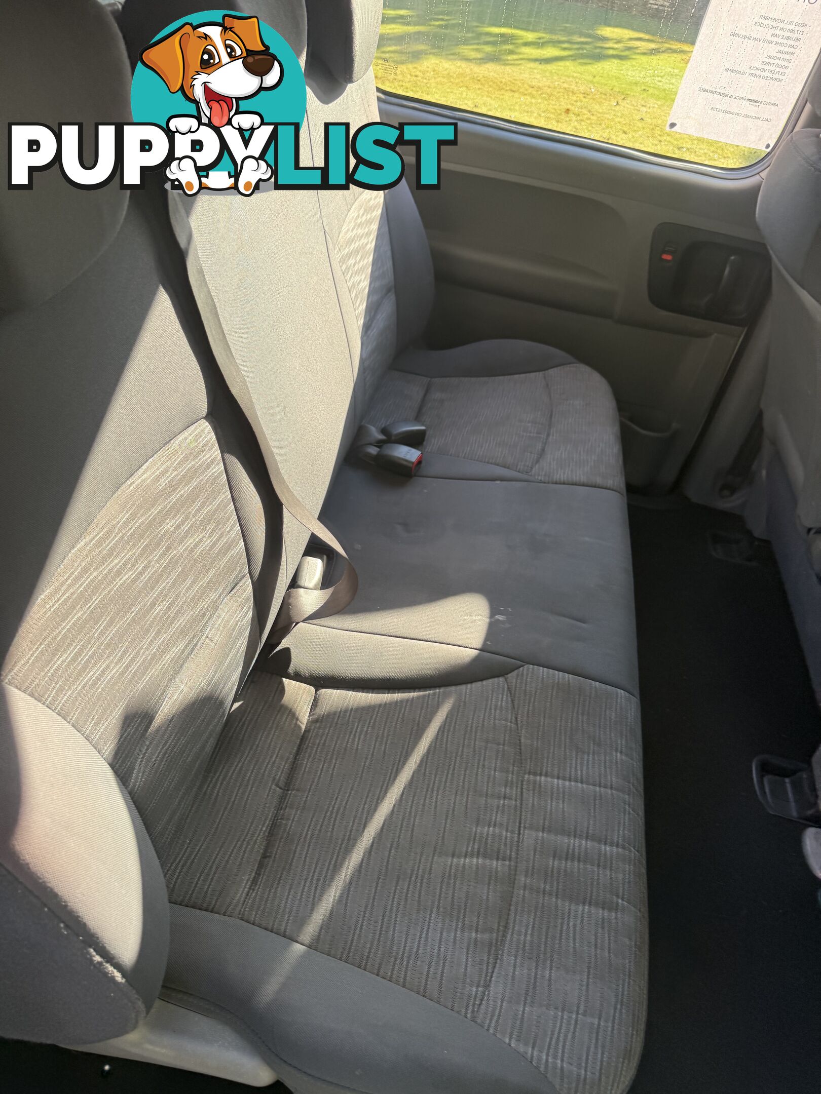 2010 Hyundai iLoad TQ CREW Van Manual
