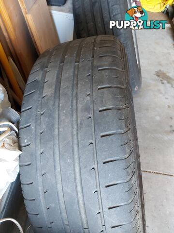 lenso 18in 115x5 wrapped in Gt champiro HP Y 235/60 R18 107V Xl Tires In excellent condition