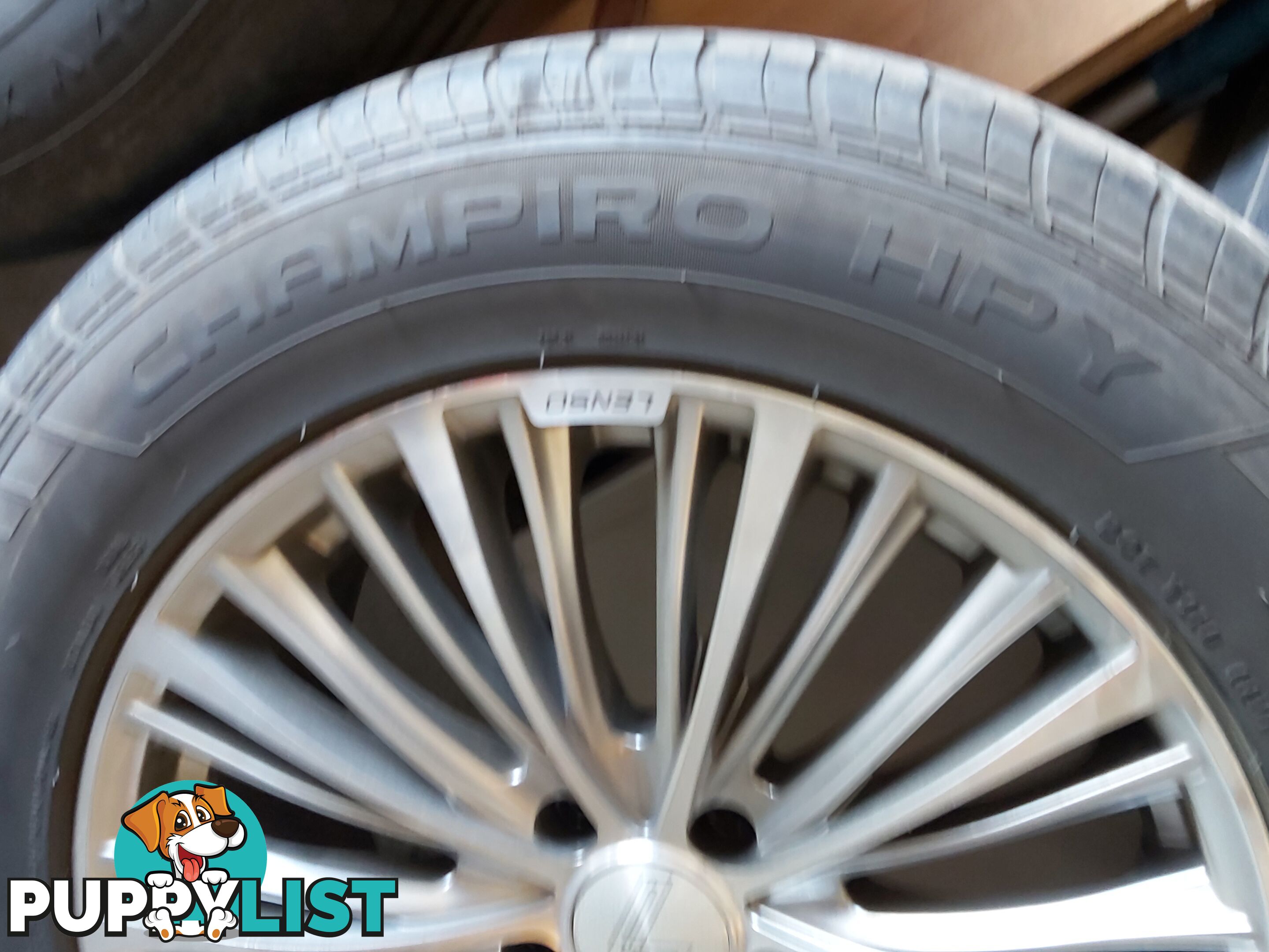 Lenso 18inch with Gt champiro HP Y 235/60 R18 107V Xl Tires In excellent condition