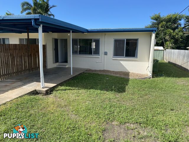 Unit 1 8 Bent St Mundingburra QLD 4812