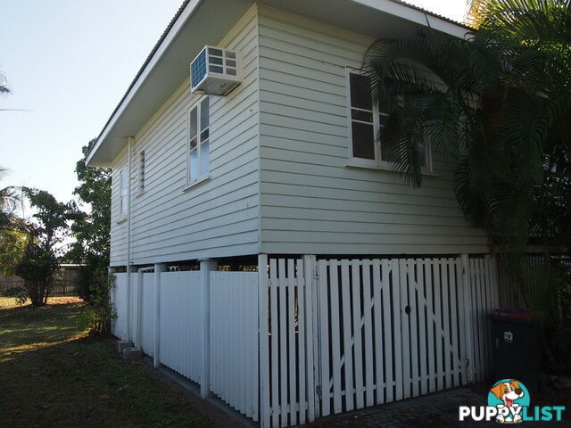 69 Albury St Pimlico QLD 4812