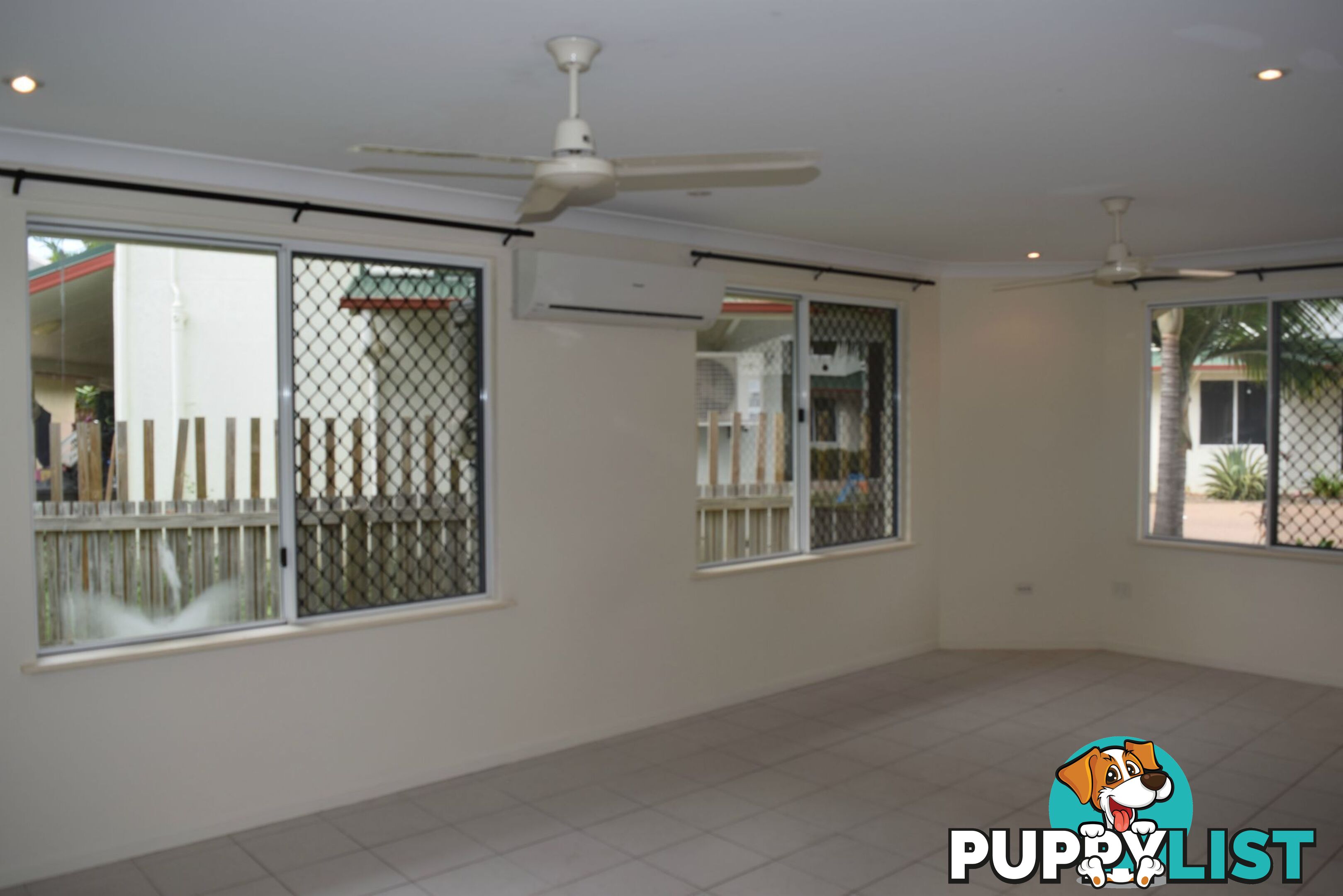 8/26 Derby Street Pimlico QLD 4812