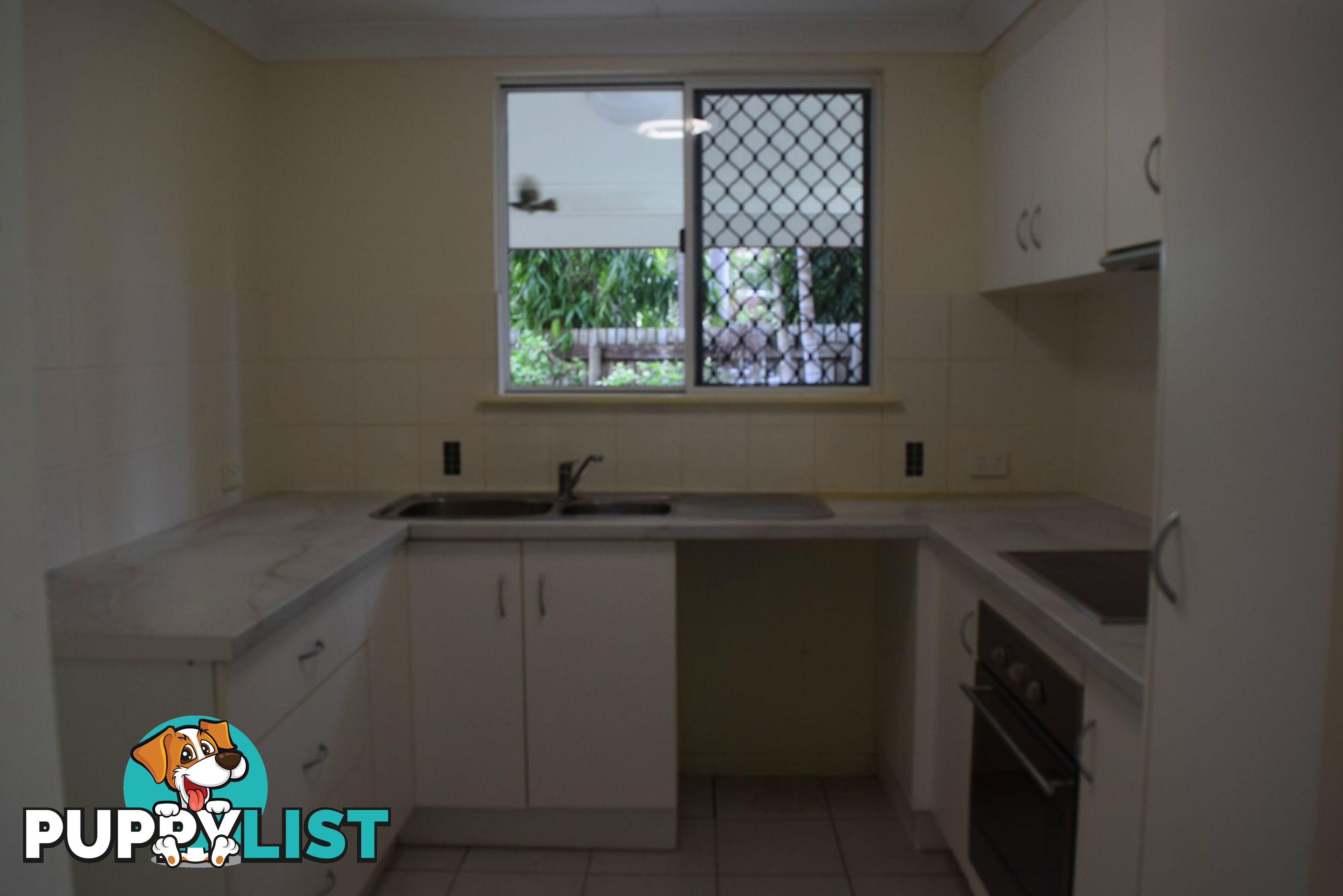 8/26 Derby Street Pimlico QLD 4812