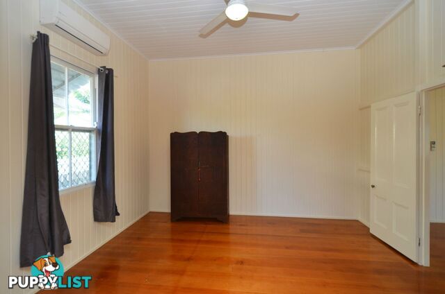 15 Camp Street Mundingburra QLD 4812