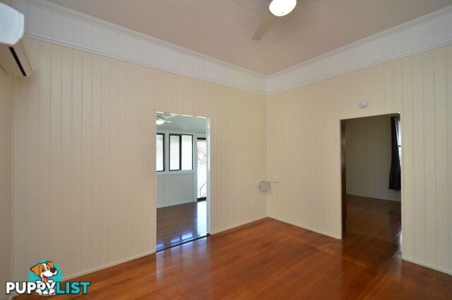 15 Camp Street Mundingburra QLD 4812