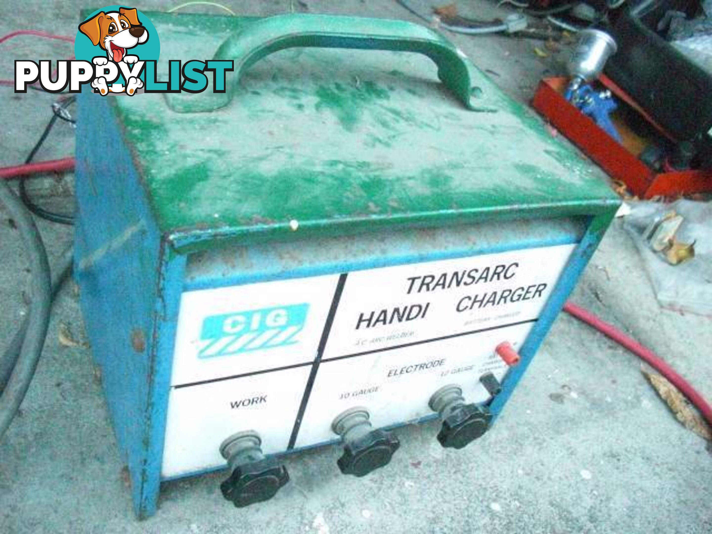 CIG TRANSARC HANDI CHAGER /WELDER MADE IN AUSTRALIA