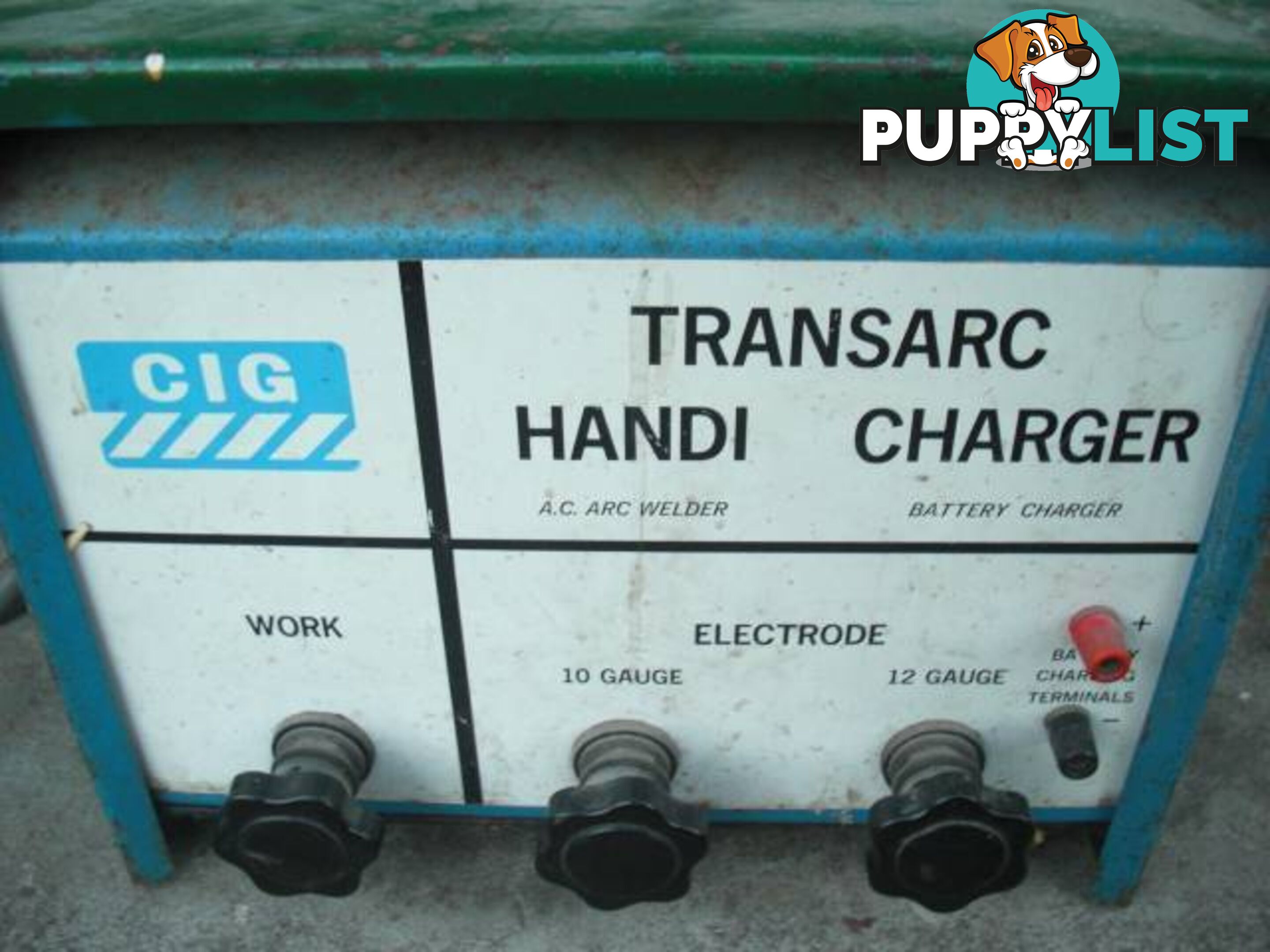 CIG TRANSARC HANDI CHAGER /WELDER MADE IN AUSTRALIA