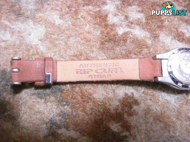 RIPCURL WATCH UNWANTED GIFT NEVER WORN WATERPROOF PICKUP OR POSTA