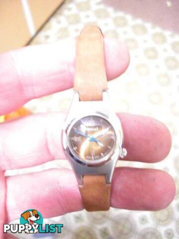 RIPCURL WATCH UNWANTED GIFT NEVER WORN WATERPROOF PICKUP OR POSTA