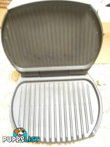 large George Forman Lean Cuisine Grill as new condition used few