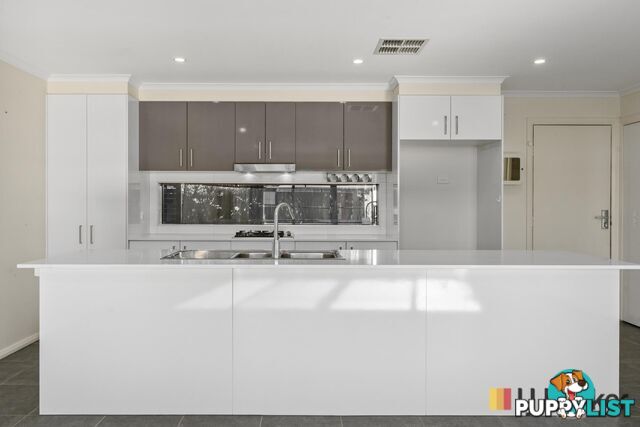 6 Taggart Terrace COOMBS ACT 2611