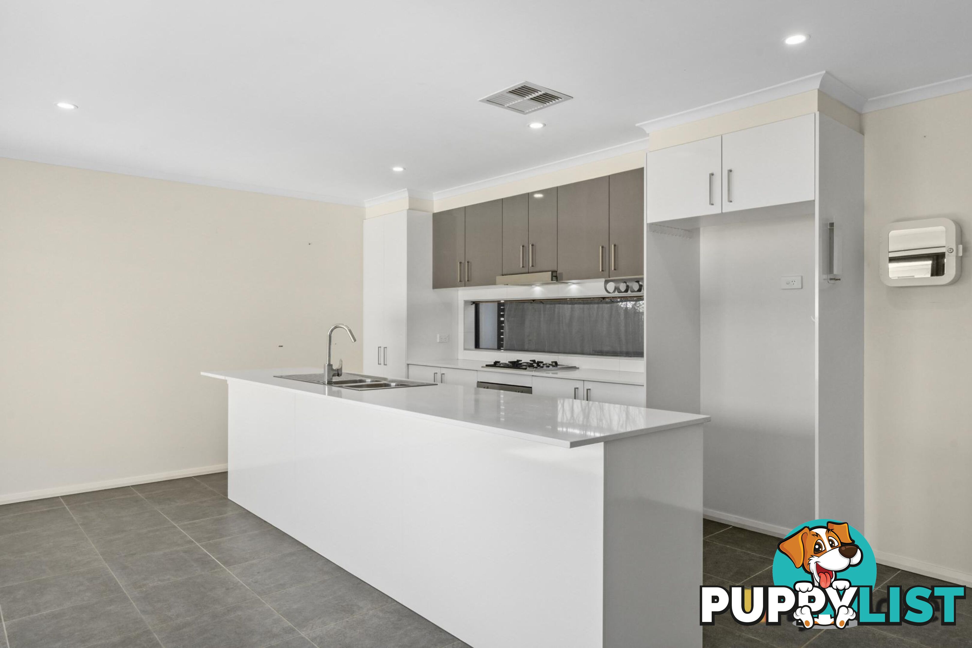 6 Taggart Terrace COOMBS ACT 2611