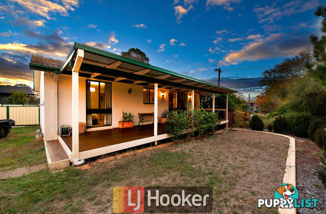 5 Mackie Crescent STIRLING ACT 2611