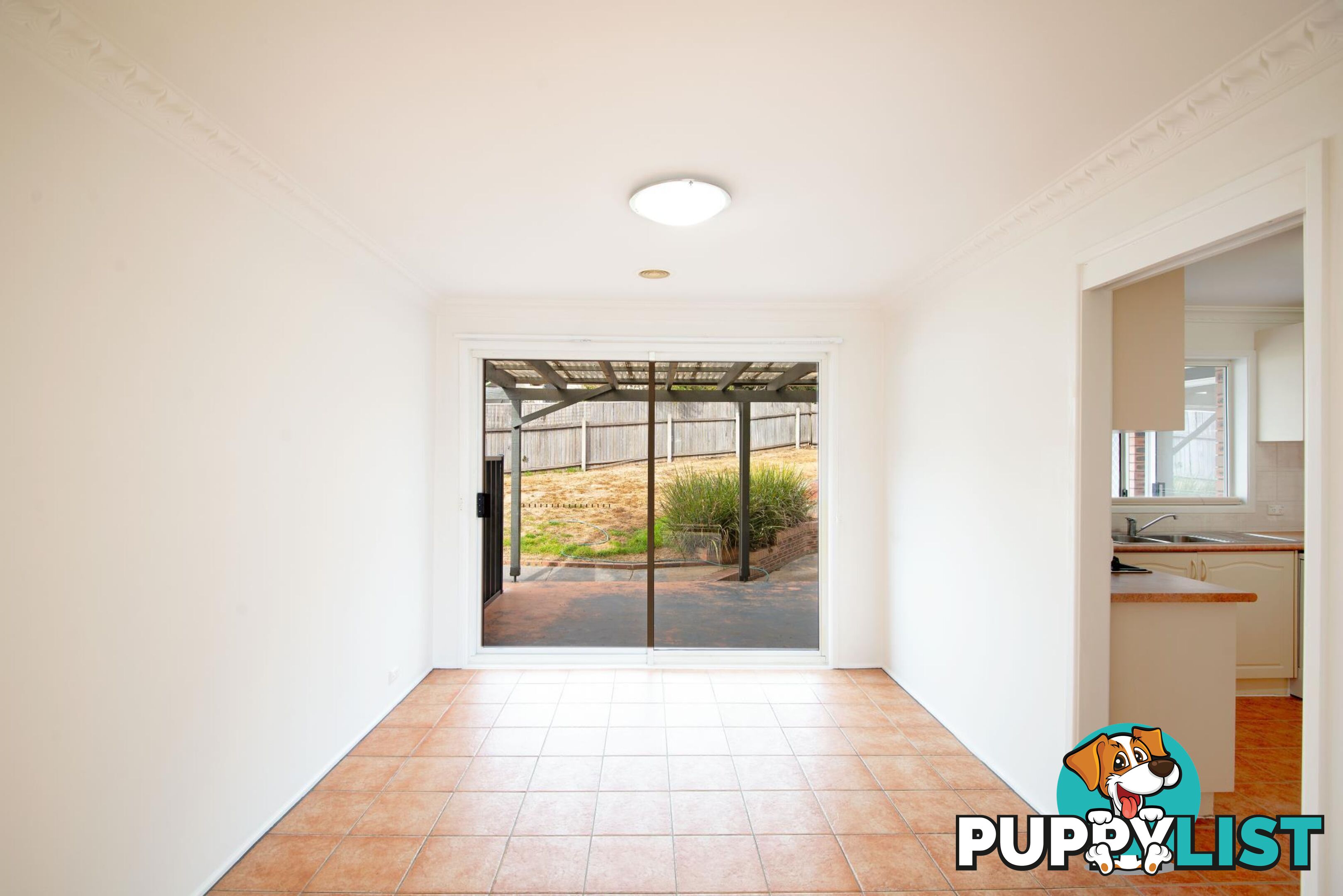 17 Sturdee Crescent MONASH ACT 2904