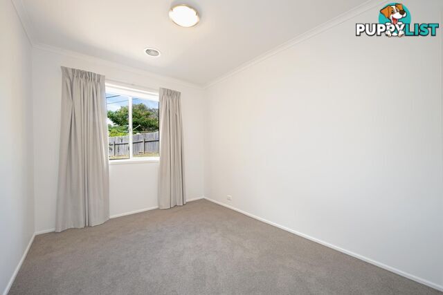 17 Sturdee Crescent MONASH ACT 2904