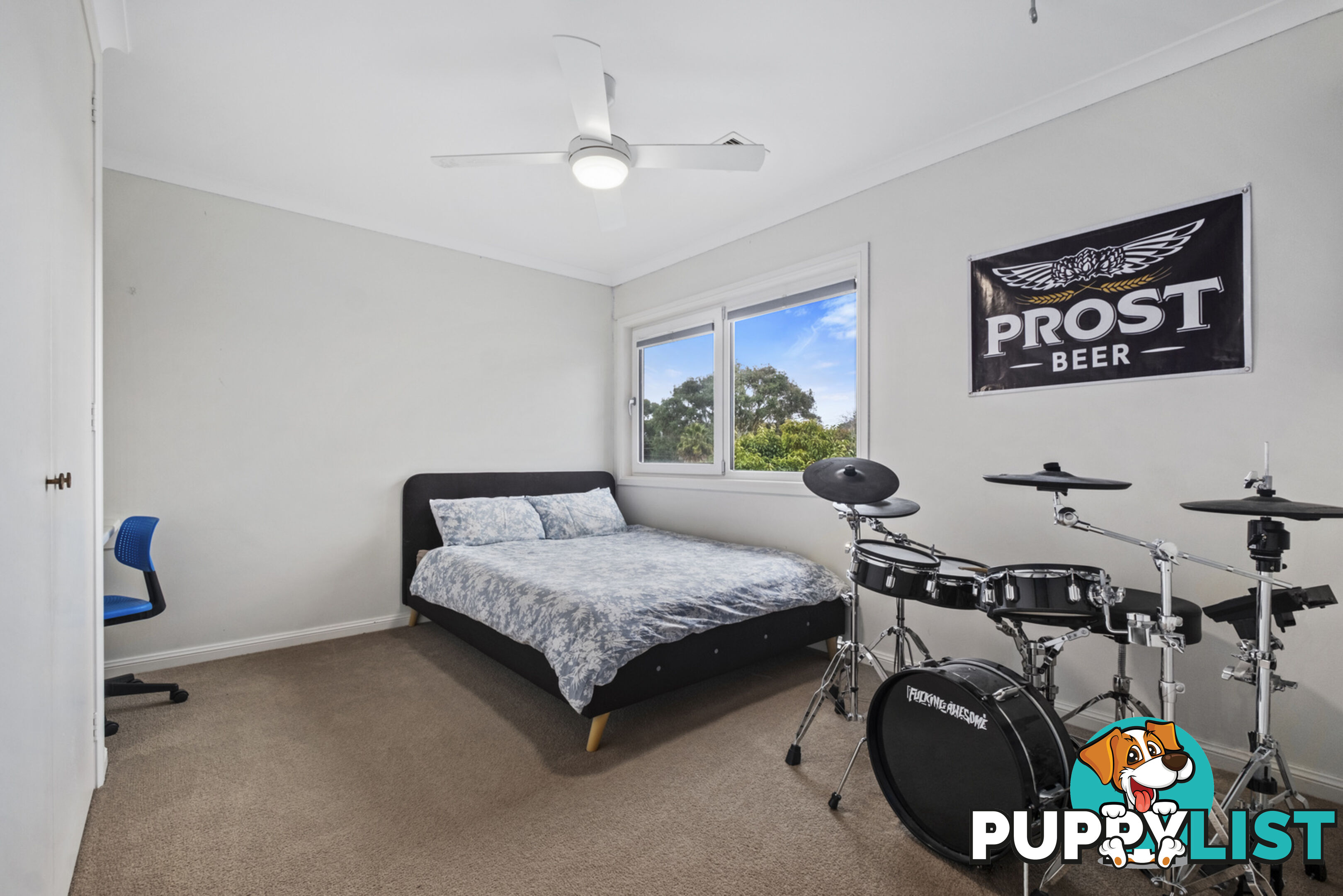 4 Lyle Place CHIFLEY ACT 2606