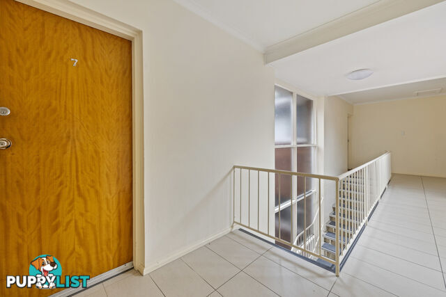 7/4 Nuyts Street RED HILL ACT 2603