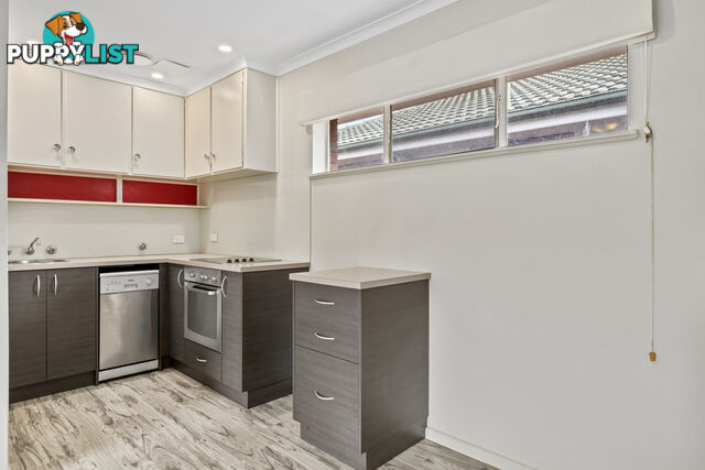 7/4 Nuyts Street RED HILL ACT 2603