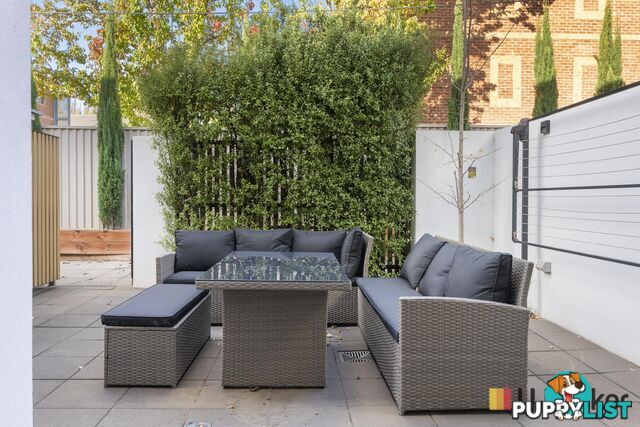 13/70 Henty Street BRADDON ACT 2612