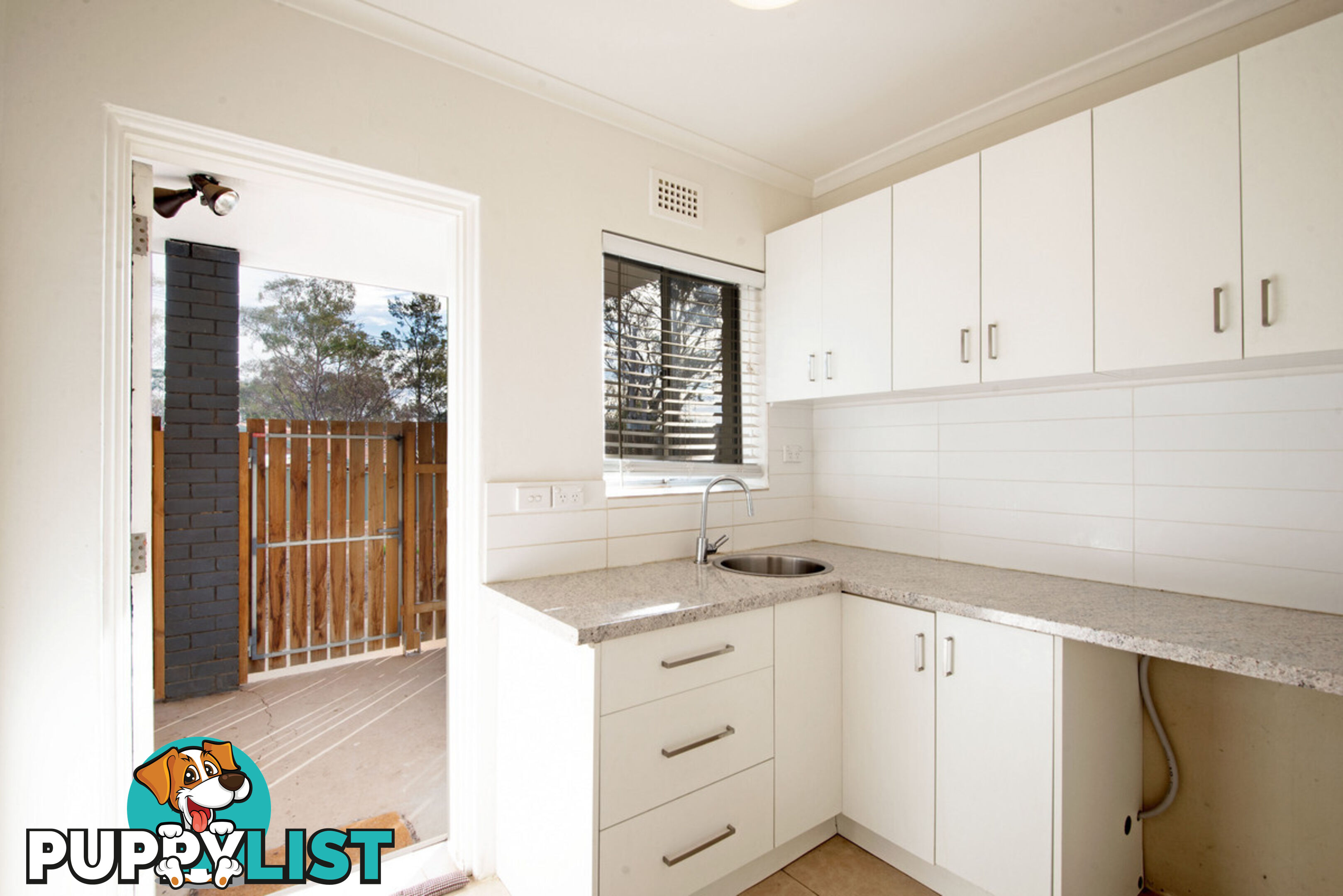 11 Rowell Place WESTON ACT 2611