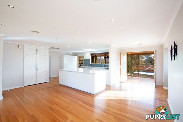 11 Rowell Place WESTON ACT 2611
