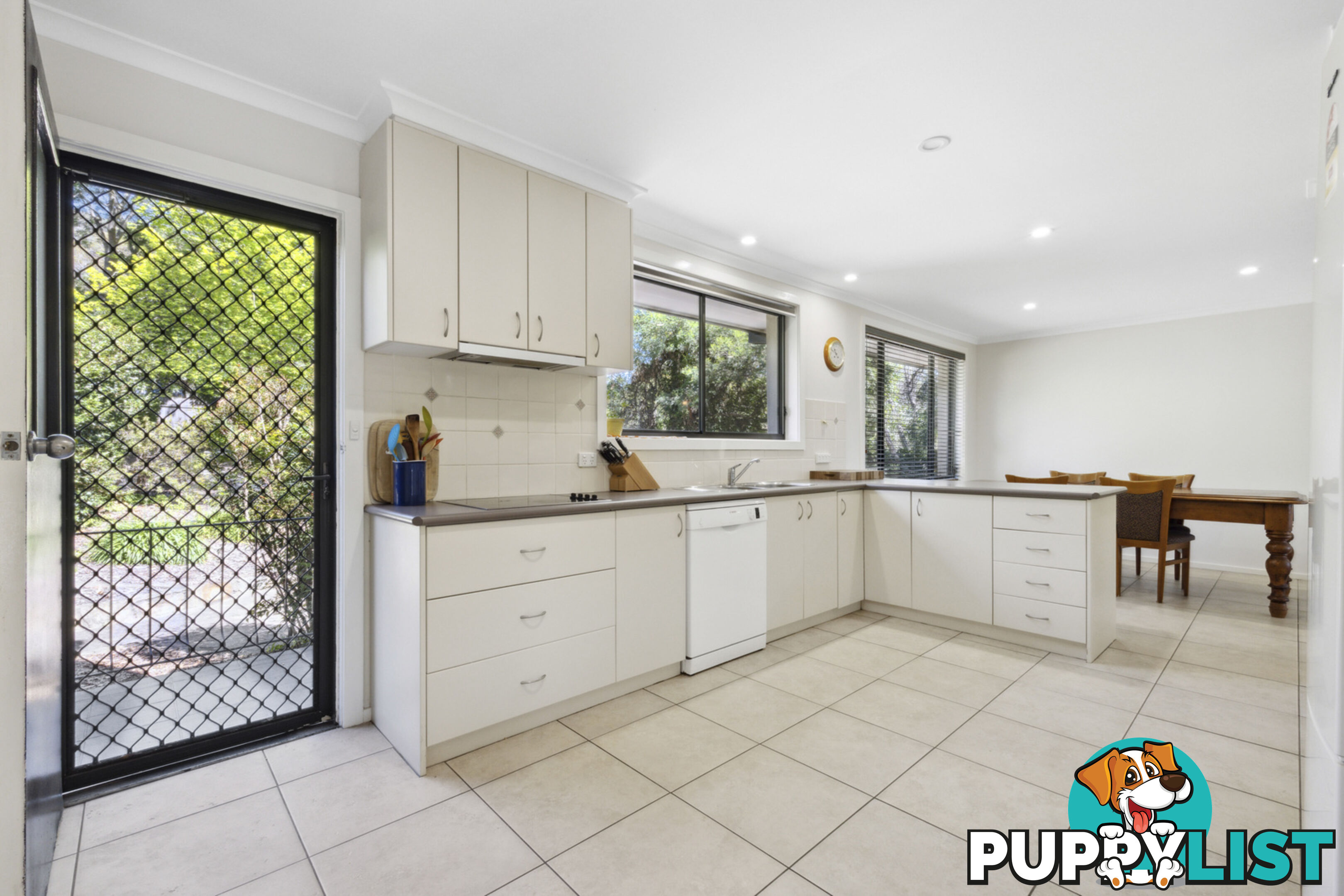 18 Perkins Place TORRENS ACT 2607