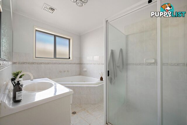 6 Wyena Court JERRABOMBERRA NSW 2619