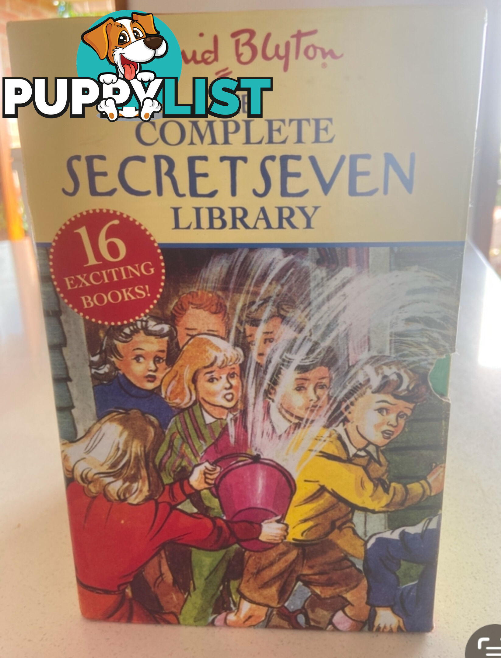 Secret Seven Book Set 1-16 by Enid Blyton