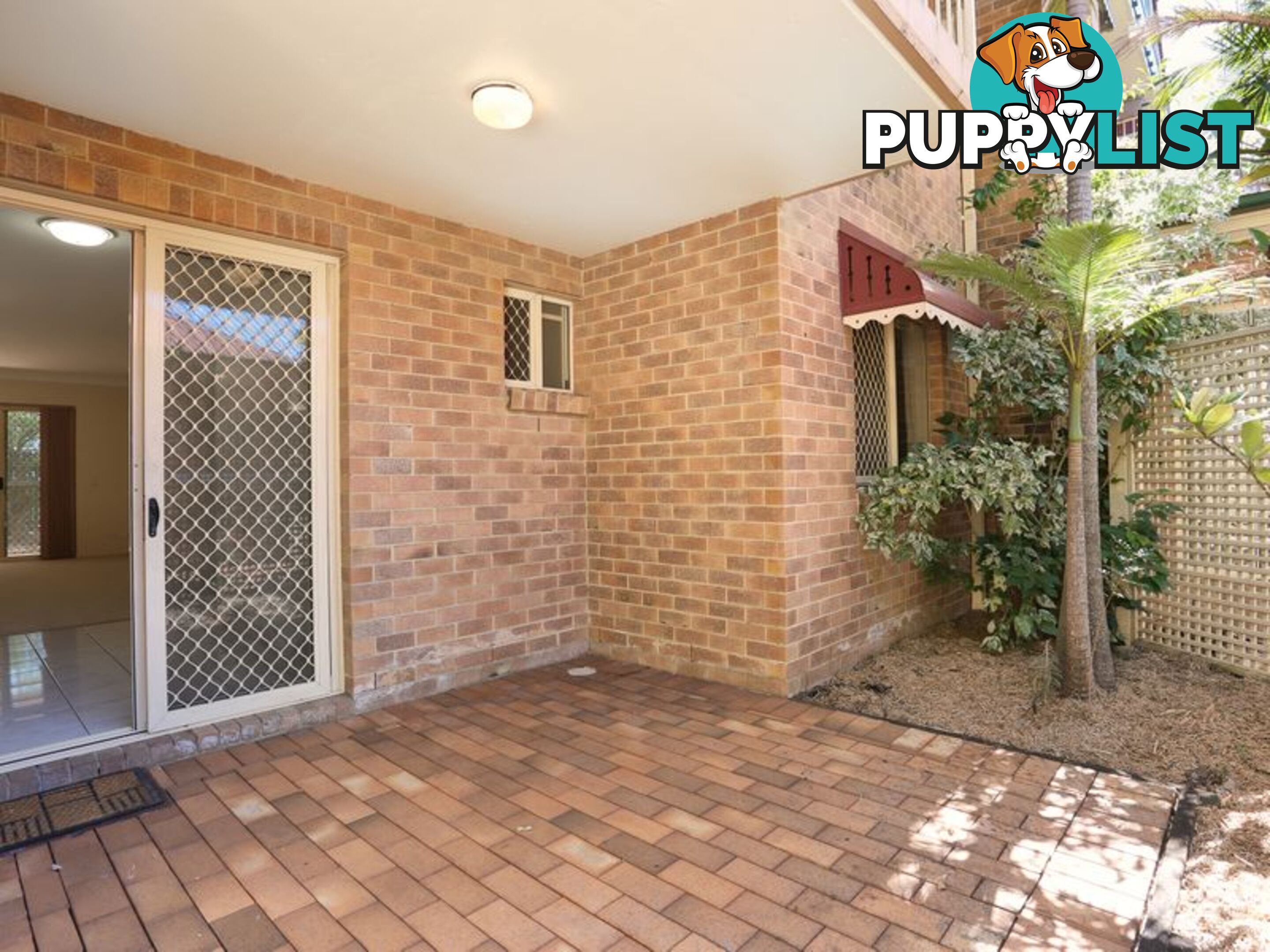 2/206 Bonney Avenue CLAYFIELD QLD 4011