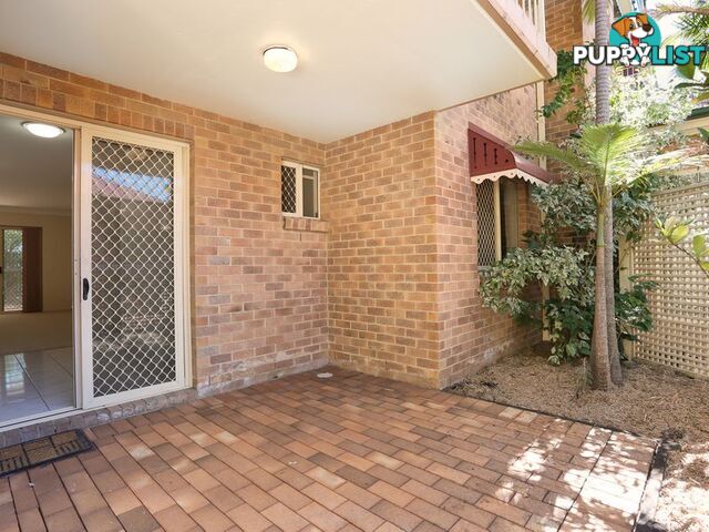 2/206 Bonney Avenue CLAYFIELD QLD 4011