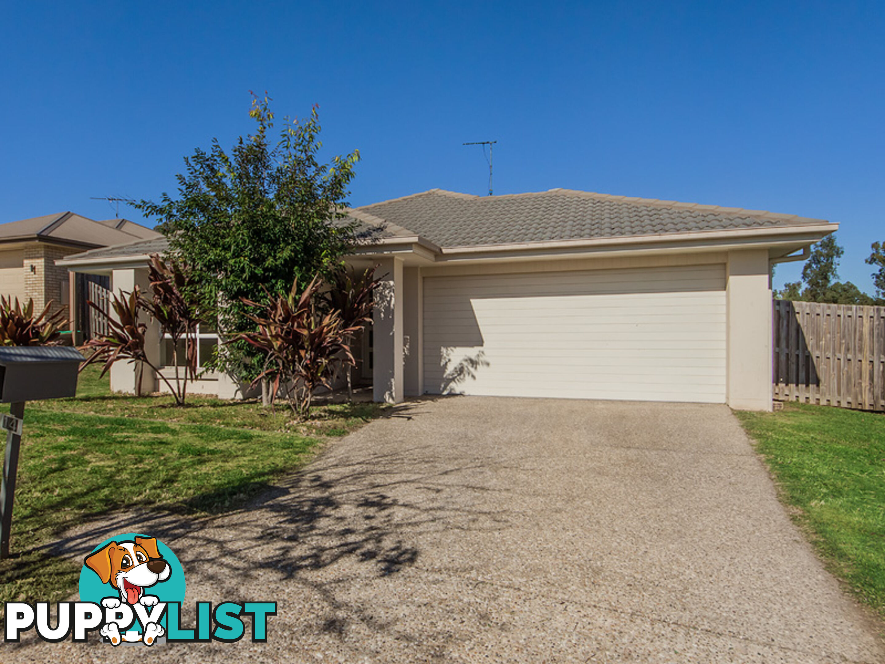 14 Willowood Pl FERNVALE QLD 4306