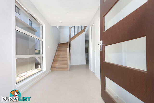 9 Headway Street NERANG QLD 4211