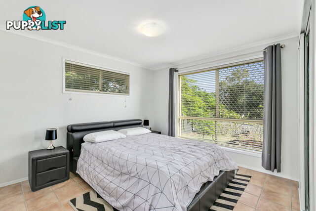 10 Issell Place HIGHLAND PARK QLD 4211