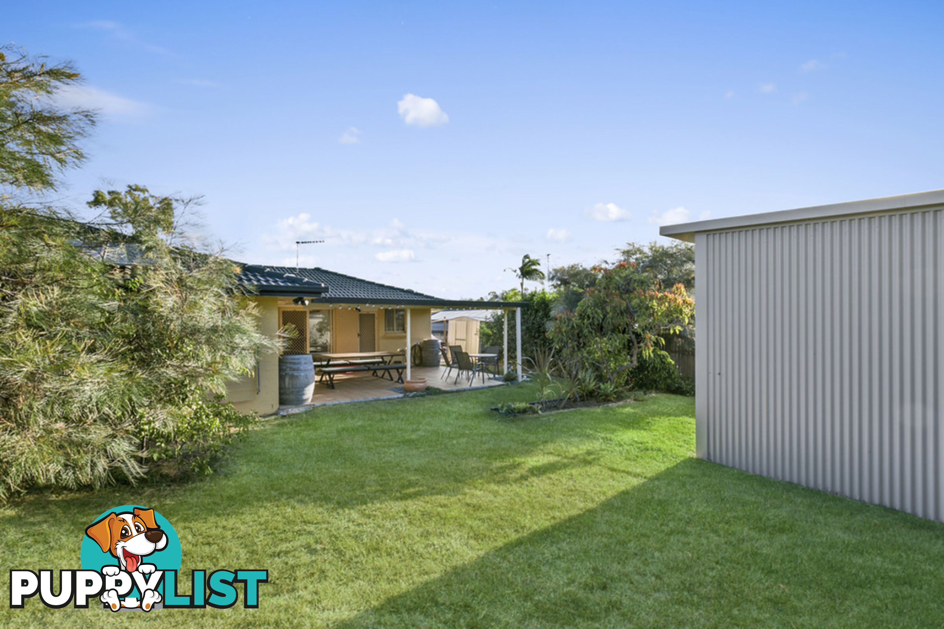 10 Issell Place HIGHLAND PARK QLD 4211