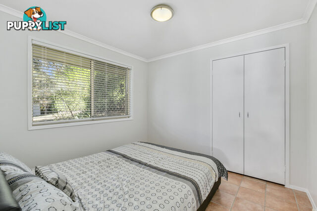 10 Issell Place HIGHLAND PARK QLD 4211