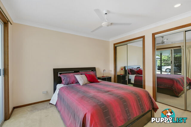 50 Winderadeen Drive HIGHLAND PARK QLD 4211