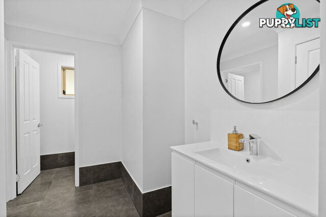 3 Kilmuir Street HIGHLAND PARK QLD 4211