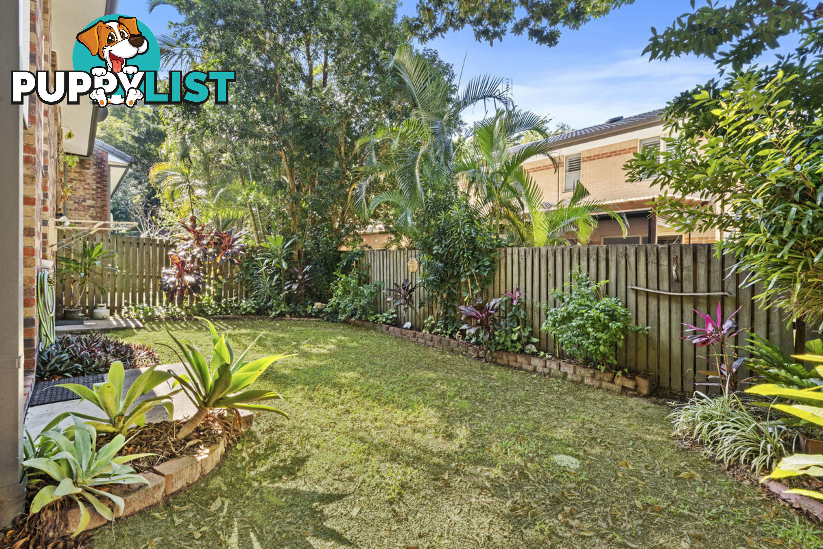 4/3 Karri Court BURLEIGH HEADS QLD 4220