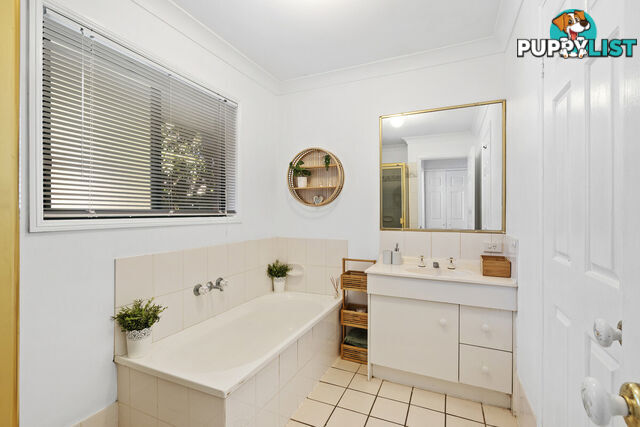 4/3 Karri Court BURLEIGH HEADS QLD 4220