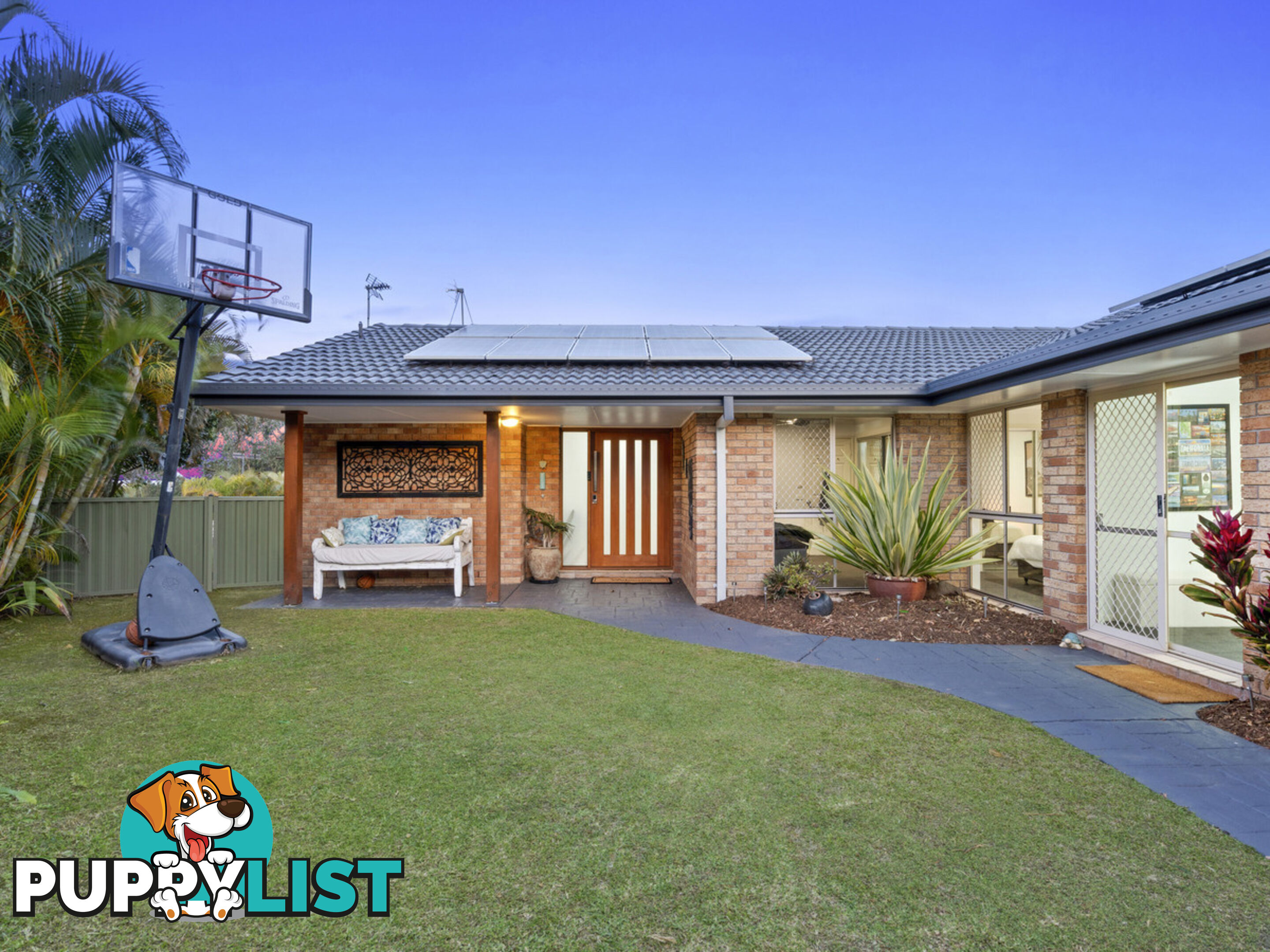 3 Nairn Court HIGHLAND PARK QLD 4211