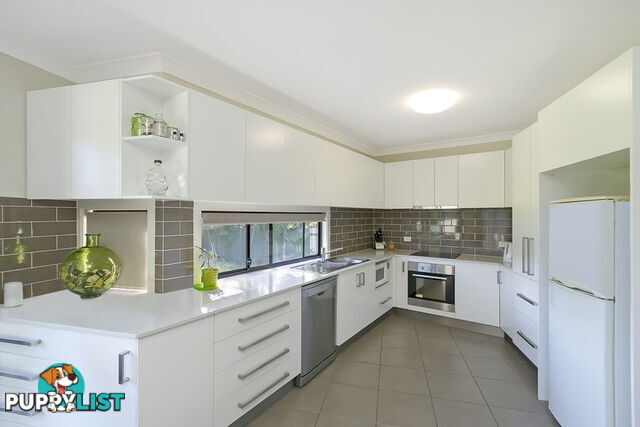 2/8 Onyx Court Carrara QLD 4211