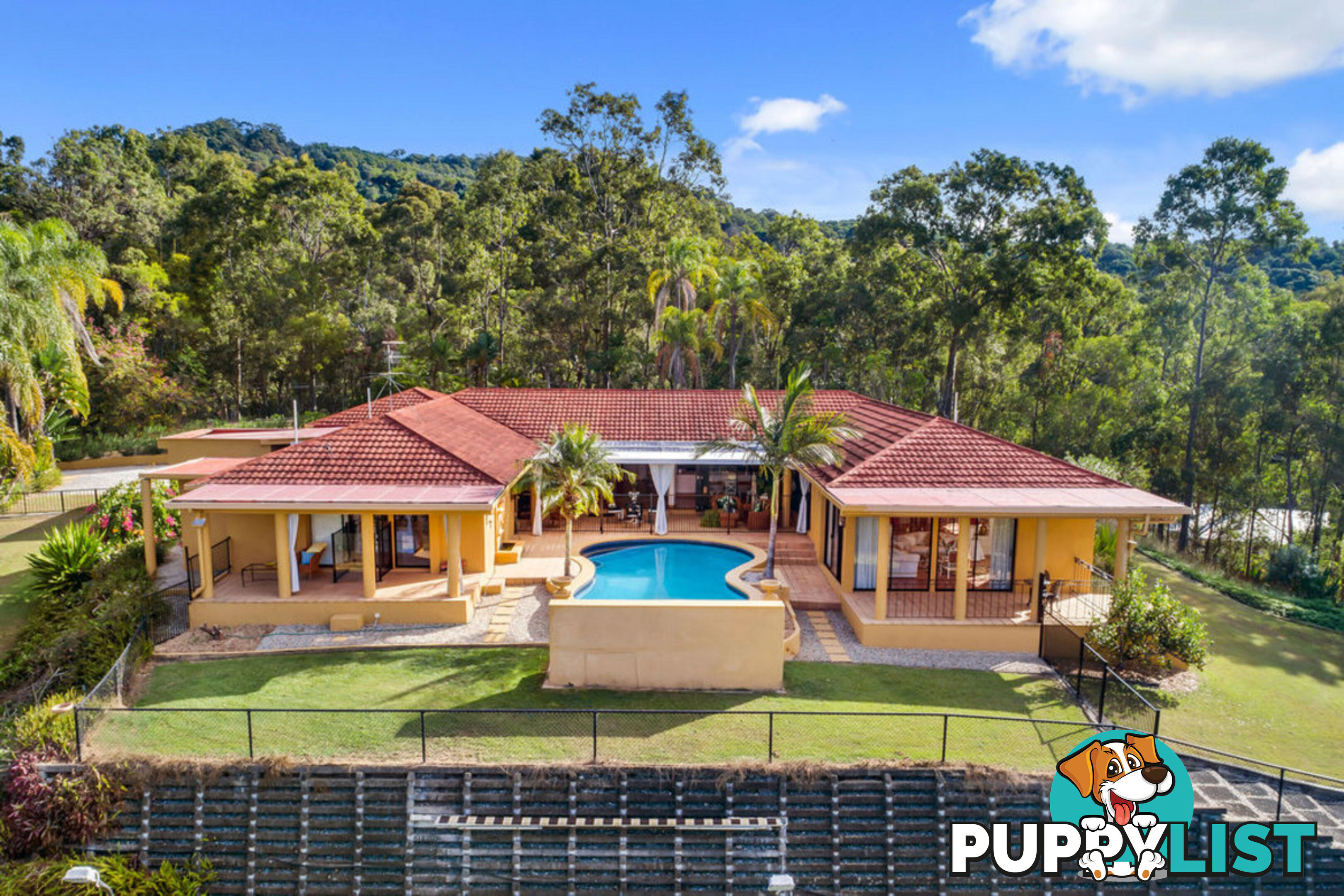 17 Arunta Drive MOUNT NATHAN QLD 4211