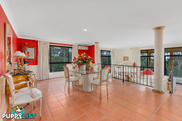 17 Arunta Drive MOUNT NATHAN QLD 4211