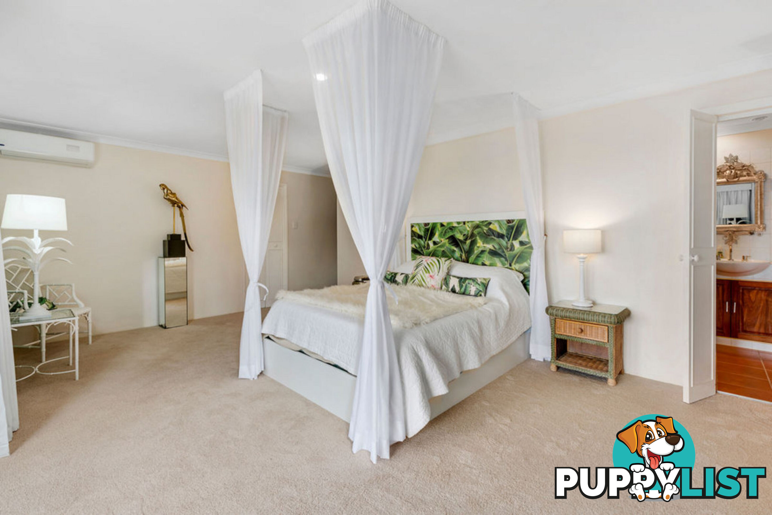 17 Arunta Drive MOUNT NATHAN QLD 4211