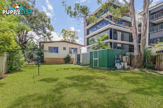 8 Railway Parade NERANG QLD 4211