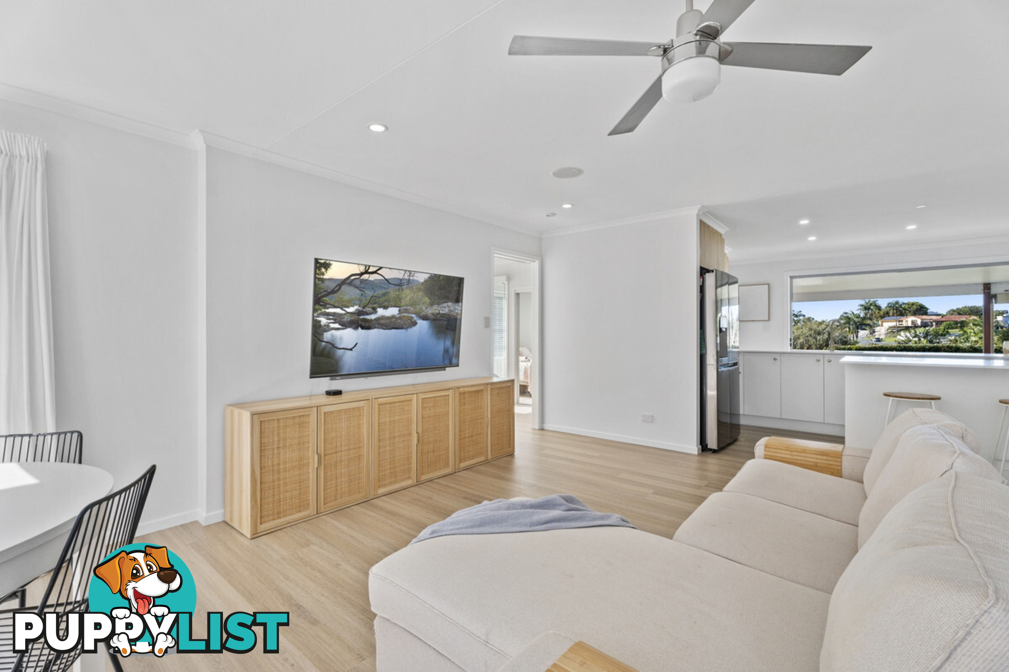 4 Remount Place CARRARA QLD 4211