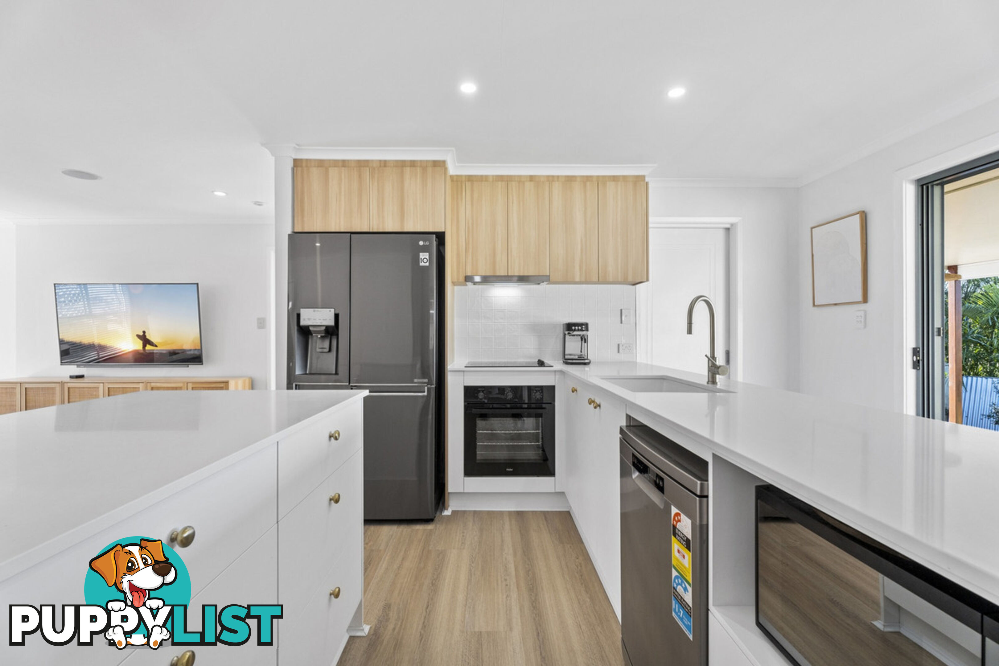 4 Remount Place CARRARA QLD 4211