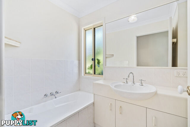 79 Plateau Crescent CARRARA QLD 4211