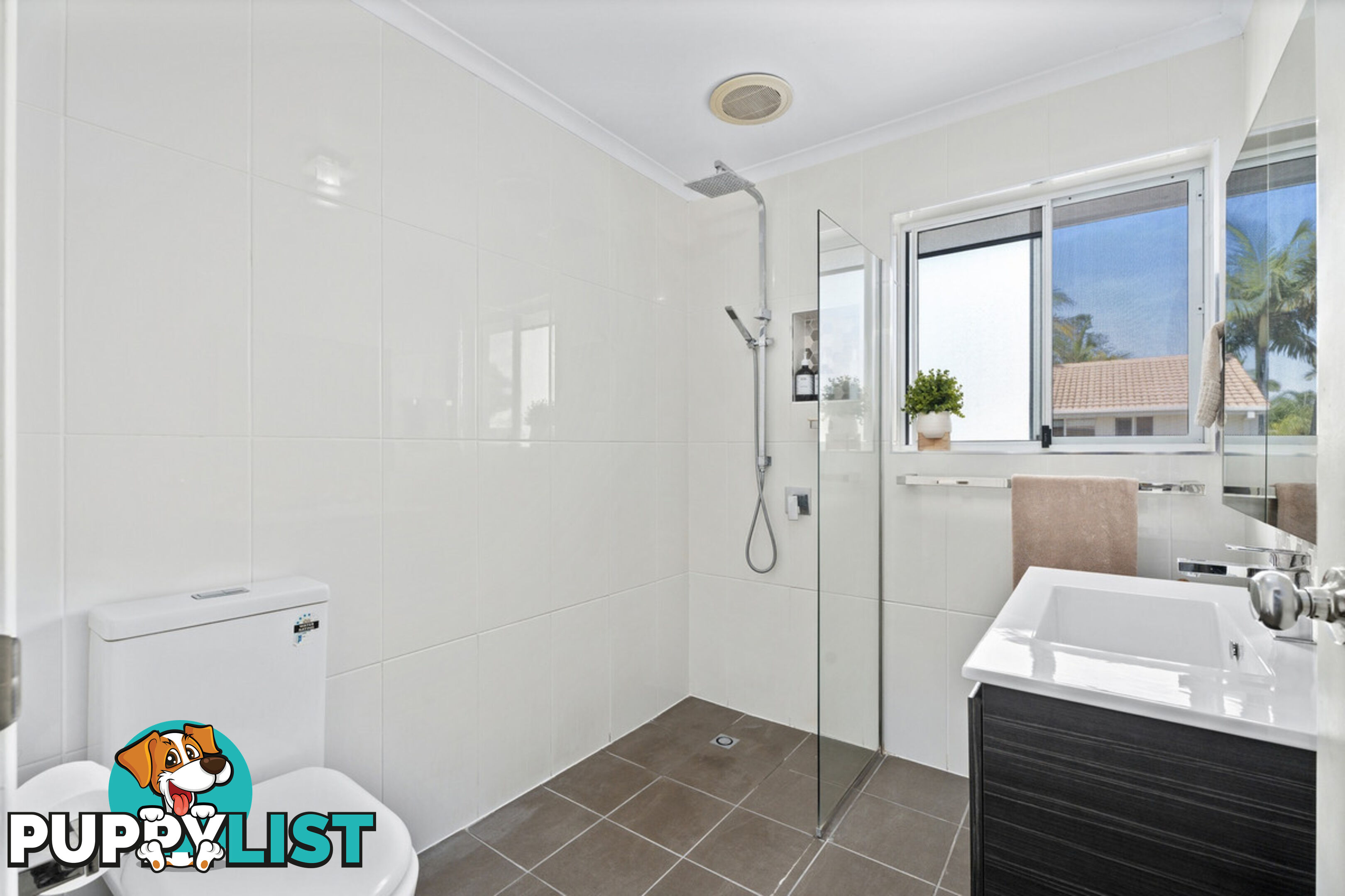 78/125 Pappas Way CARRARA QLD 4211